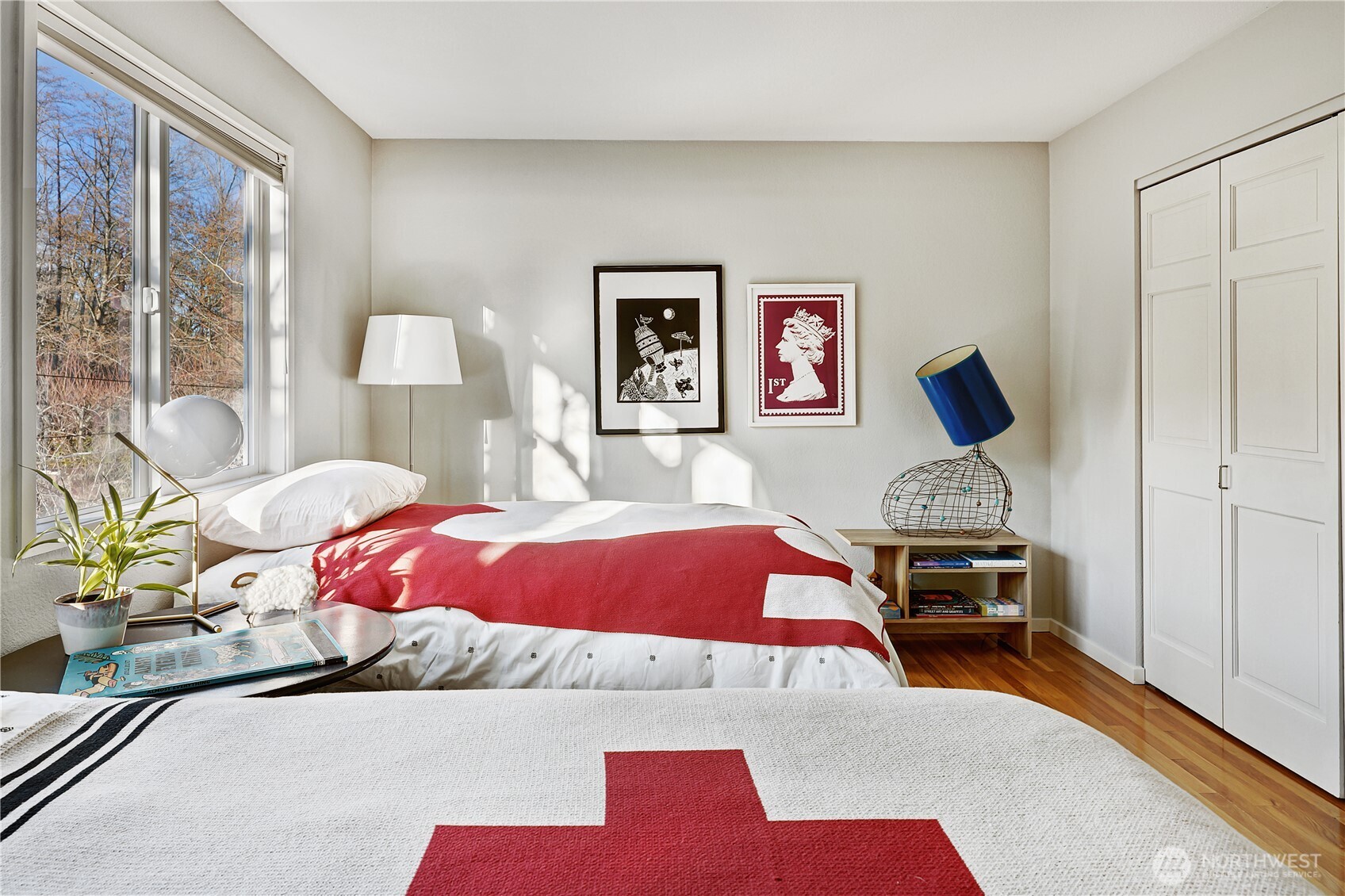 2610 East Helen Street Seattle, WA 98112 - Photo 22 of 31