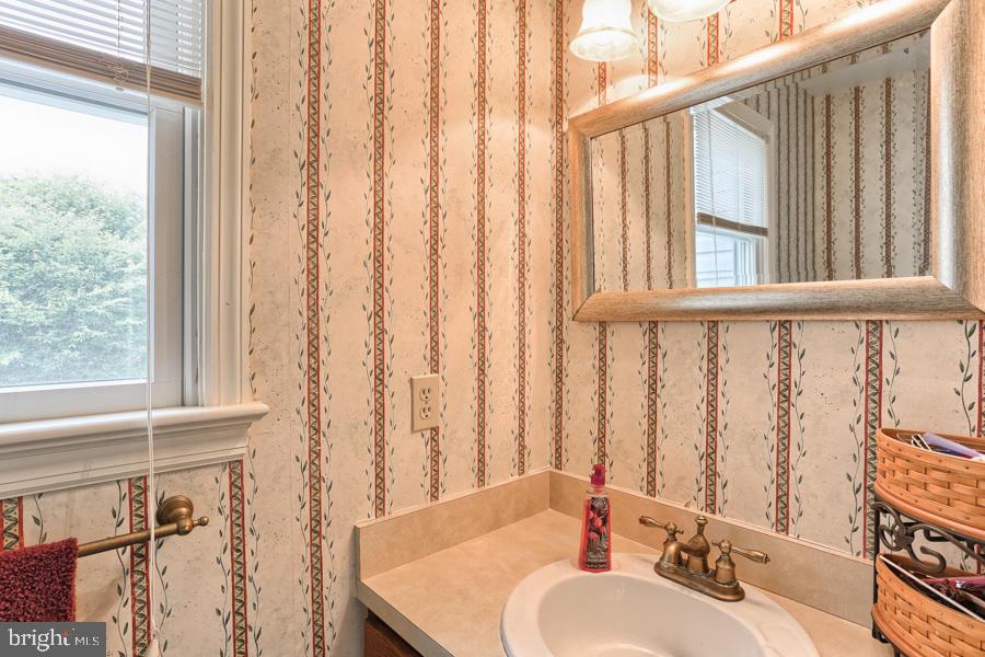 303 Coventry Lane Lititz, PA 17543 - Photo 19 of 34