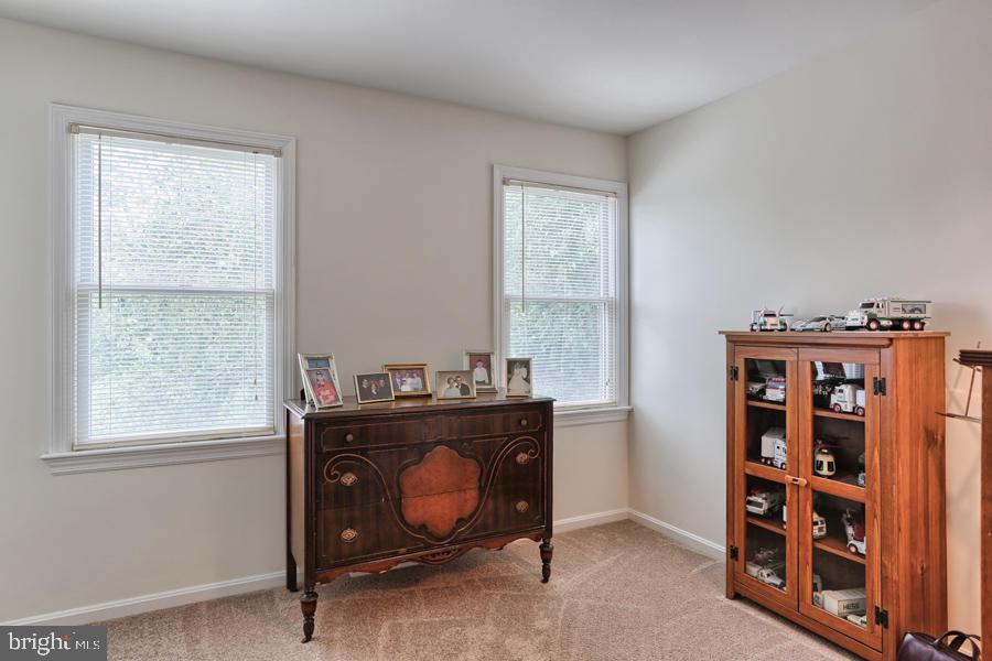 303 Coventry Lane Lititz, PA 17543 - Photo 20 of 34