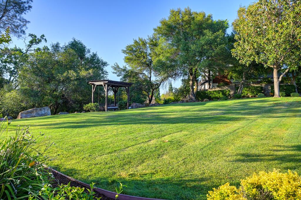 5144 Prior Ridge Granite Bay, CA 95746 - Photo 4 of 11 a view of a volley ball court