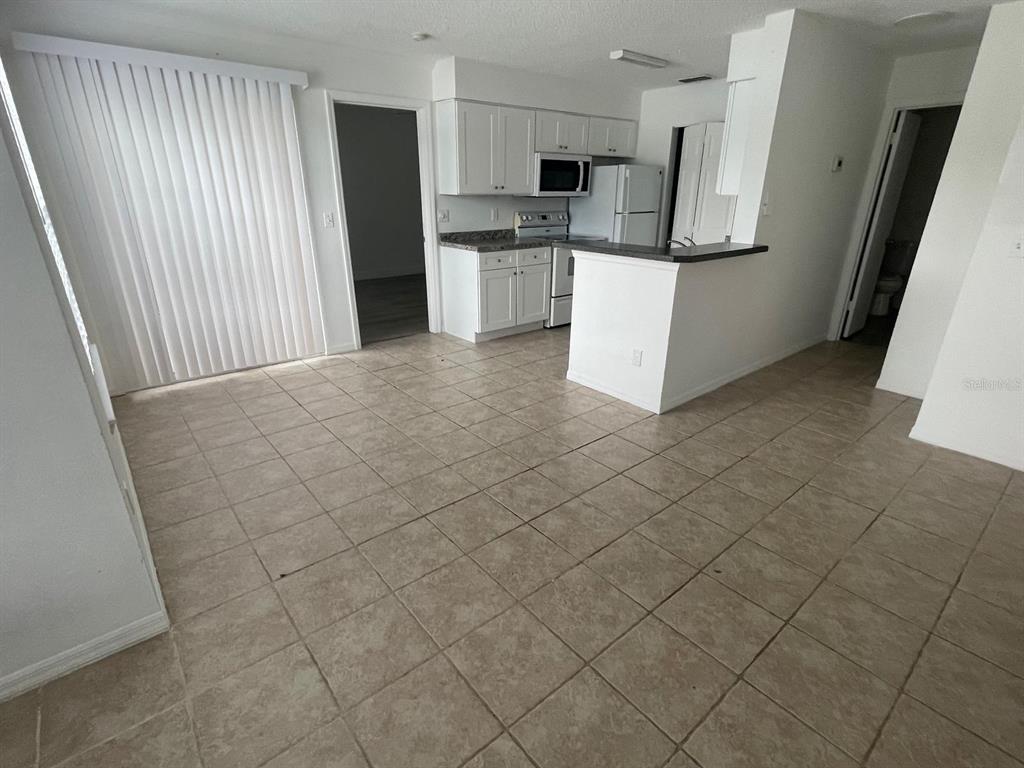 1069 South Hiawassee Road, Unit 1322 Orlando, FL 32835 - Photo 5 of 9
