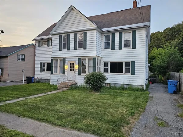 $180,000 | 9433 Elm Street, New Hartford, NY 13319