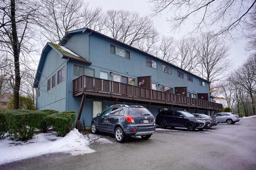 135 Mountain Gate Road, Unit 135 Ashland, MA 01721 - Photo 1 of 33