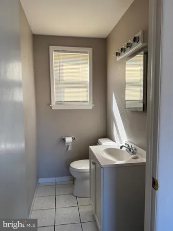 $2,000 | 23-6 Florence Tollgate, Florence, NJ 08518