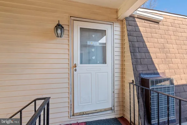 $2,000 | 23-6 Florence Tollgate, Florence, NJ 08518