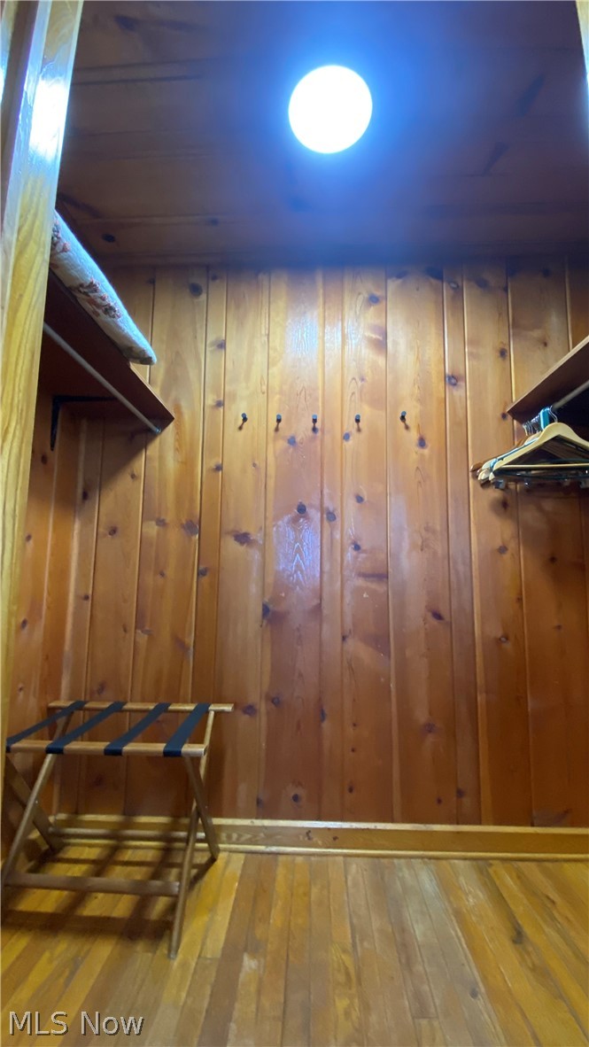 1104 Lake Road Conneaut, OH 44030 - Photo 22 of 34