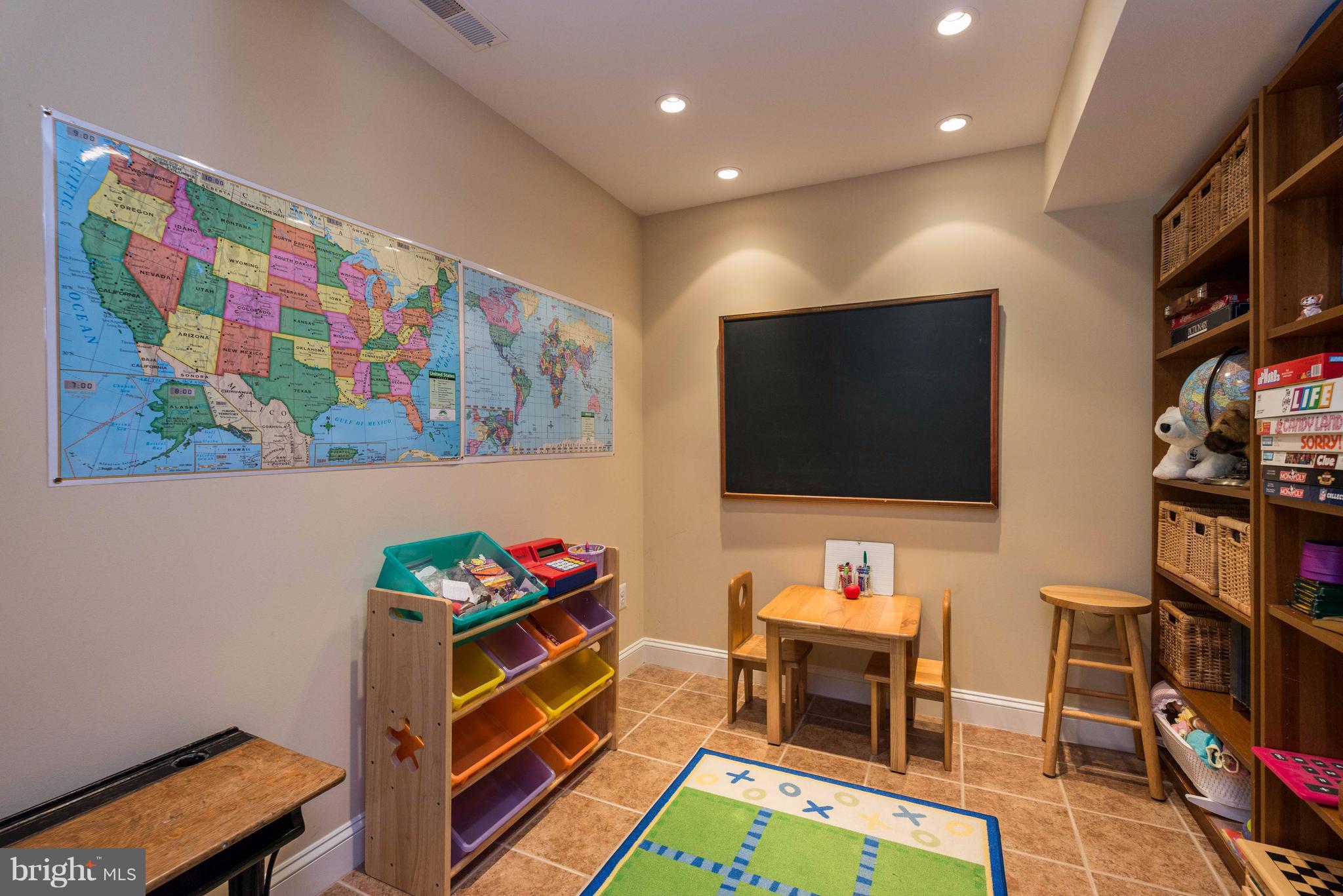 11810 Frederick Road Ellicott City, MD 21042 - Photo 29 of 30 Playroom