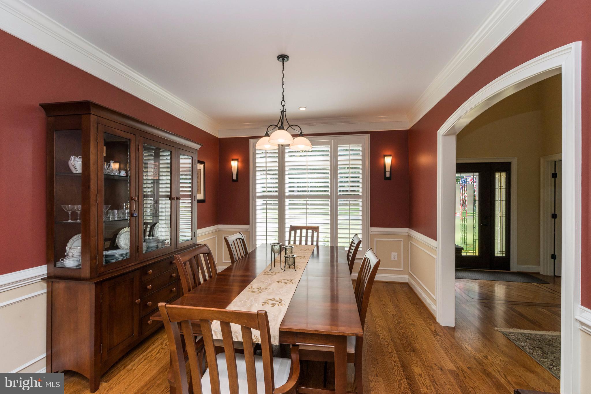 11810 Frederick Road Ellicott City, MD 21042 - Photo 9 of 30 Dining Room