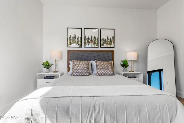 $598,000 | 302 West Oak Avenue, Unit 5, Flagstaff, AZ 86001