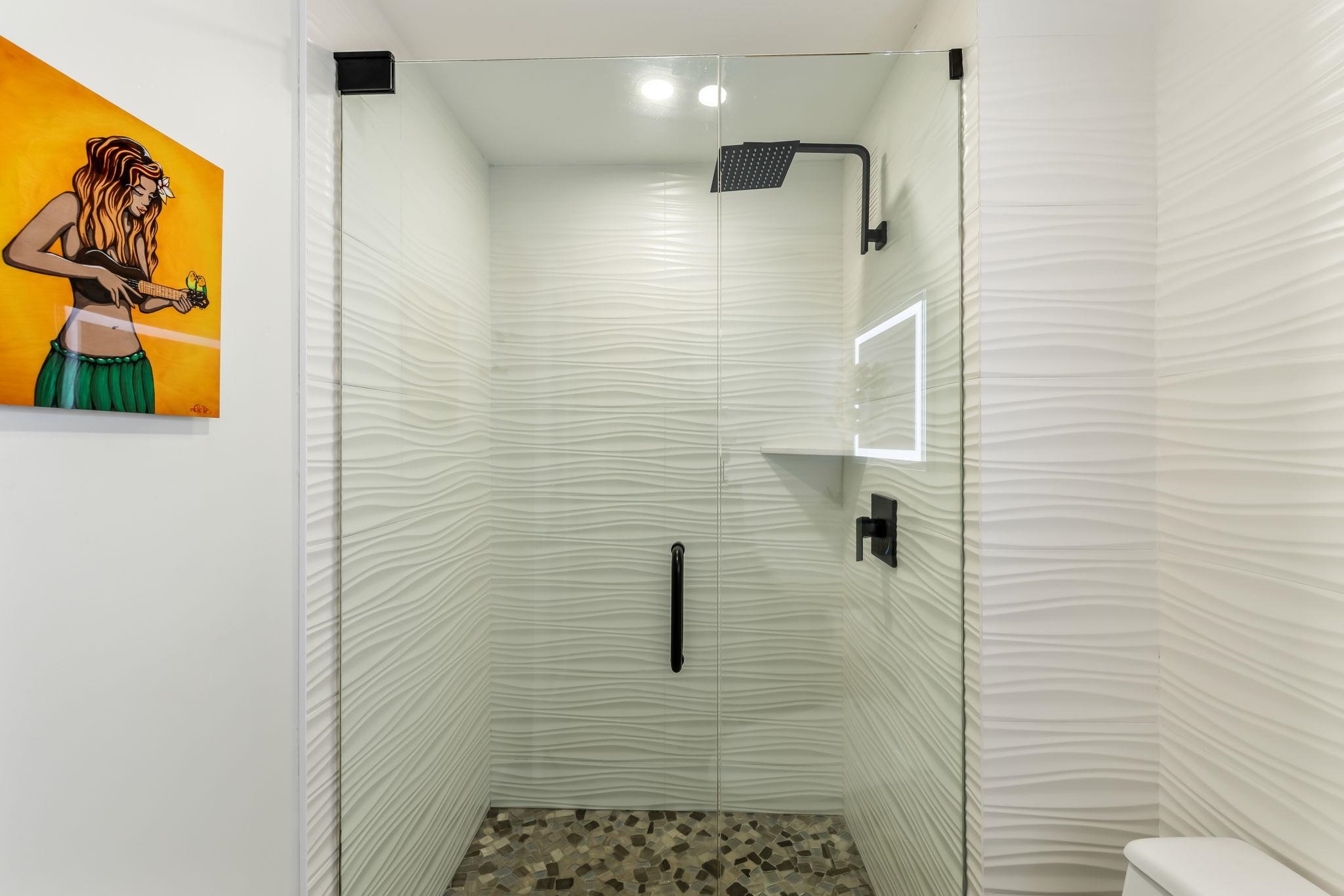 760 South Kihei Road, Unit 208 Kihei, HI 96753 - Photo 15 of 30 a bathroom with a shower