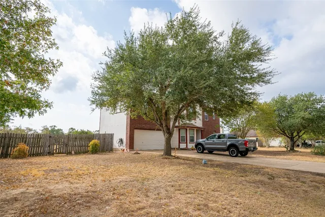 $450,000 | 127 Meadow Way, Cedar Creek, TX 78612