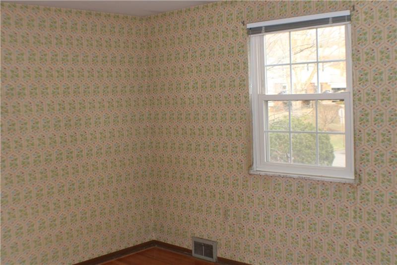 138 Tory Road Coraopolis, PA 15108 - Photo 13 of 19 Gallery Image 13