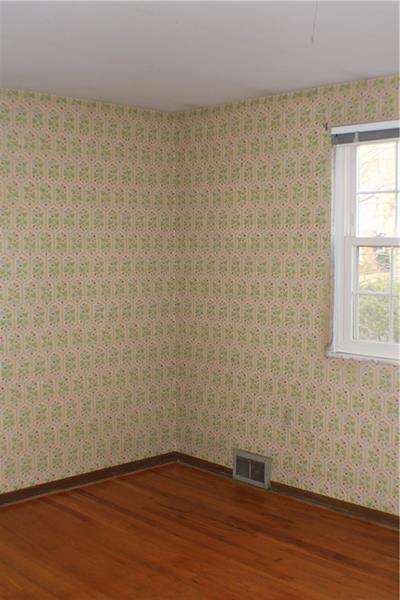 138 Tory Road Coraopolis, PA 15108 - Photo 14 of 19 Gallery Image 14