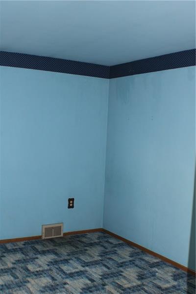 138 Tory Road Coraopolis, PA 15108 - Photo 15 of 19 Gallery Image 15