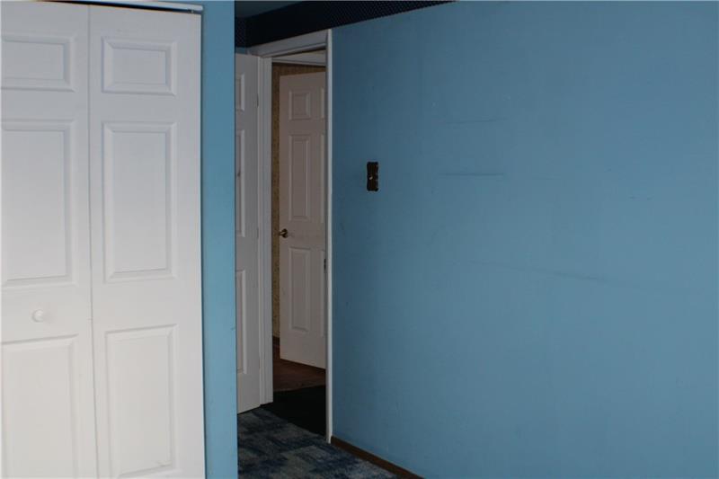 138 Tory Road Coraopolis, PA 15108 - Photo 16 of 19 Gallery Image 16