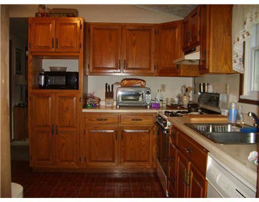 639 Freeport Road Freeport, PA 16229 - Photo 2 of 18 Kitchen. Updated kitchen