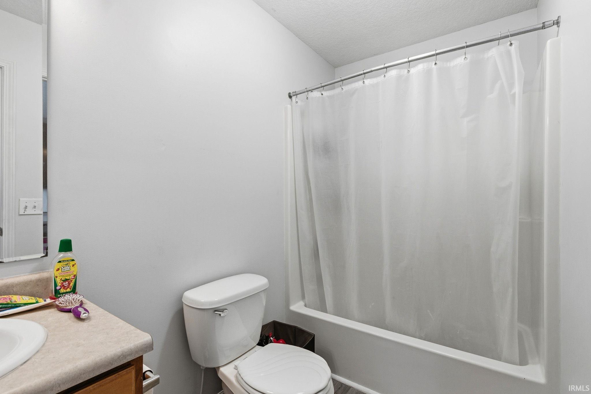 12228 Shearwater Run Fort Wayne, IN 46845 - Photo 16 of 35