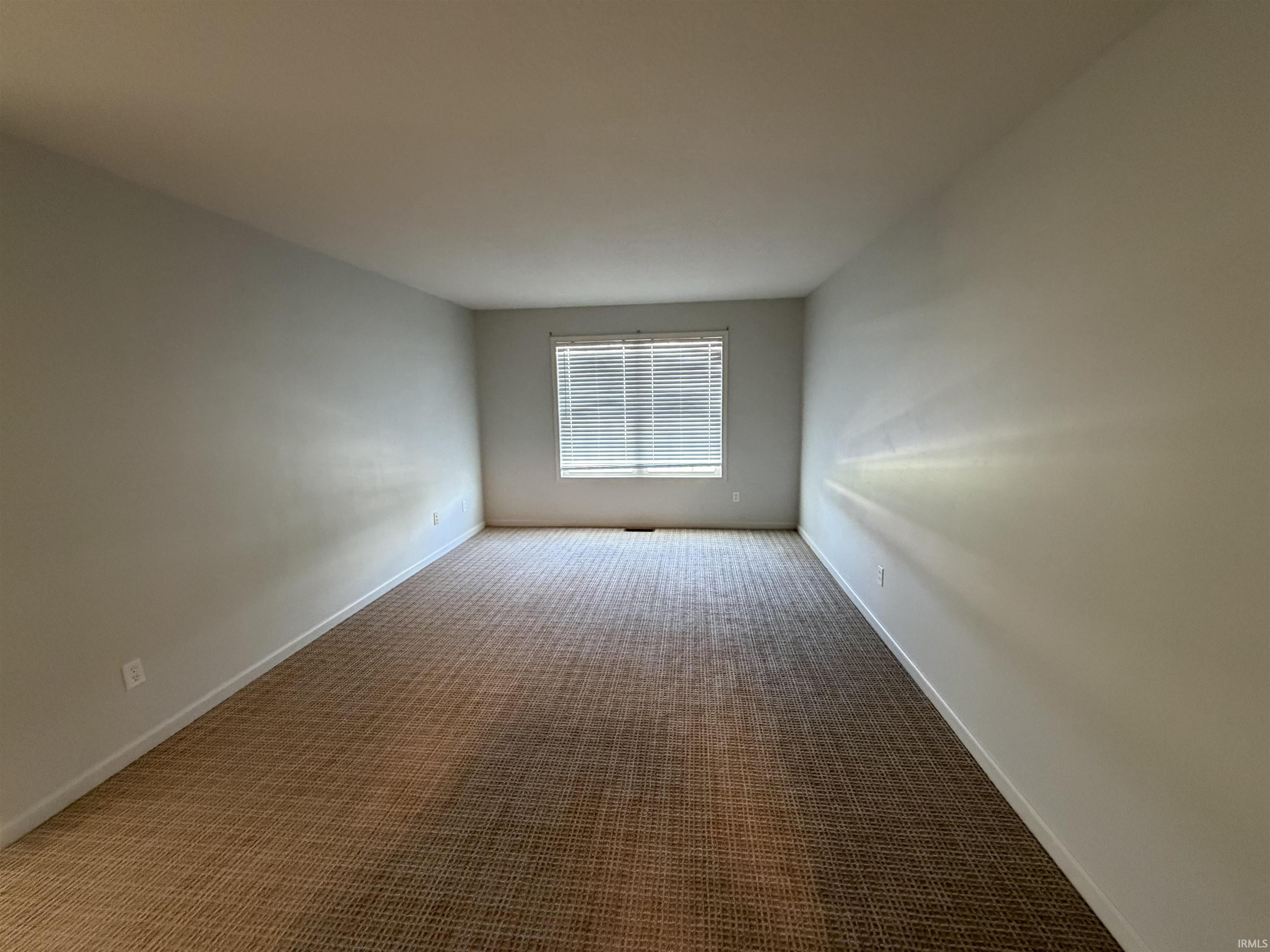 12228 Shearwater Run Fort Wayne, IN 46845 - Photo 20 of 35