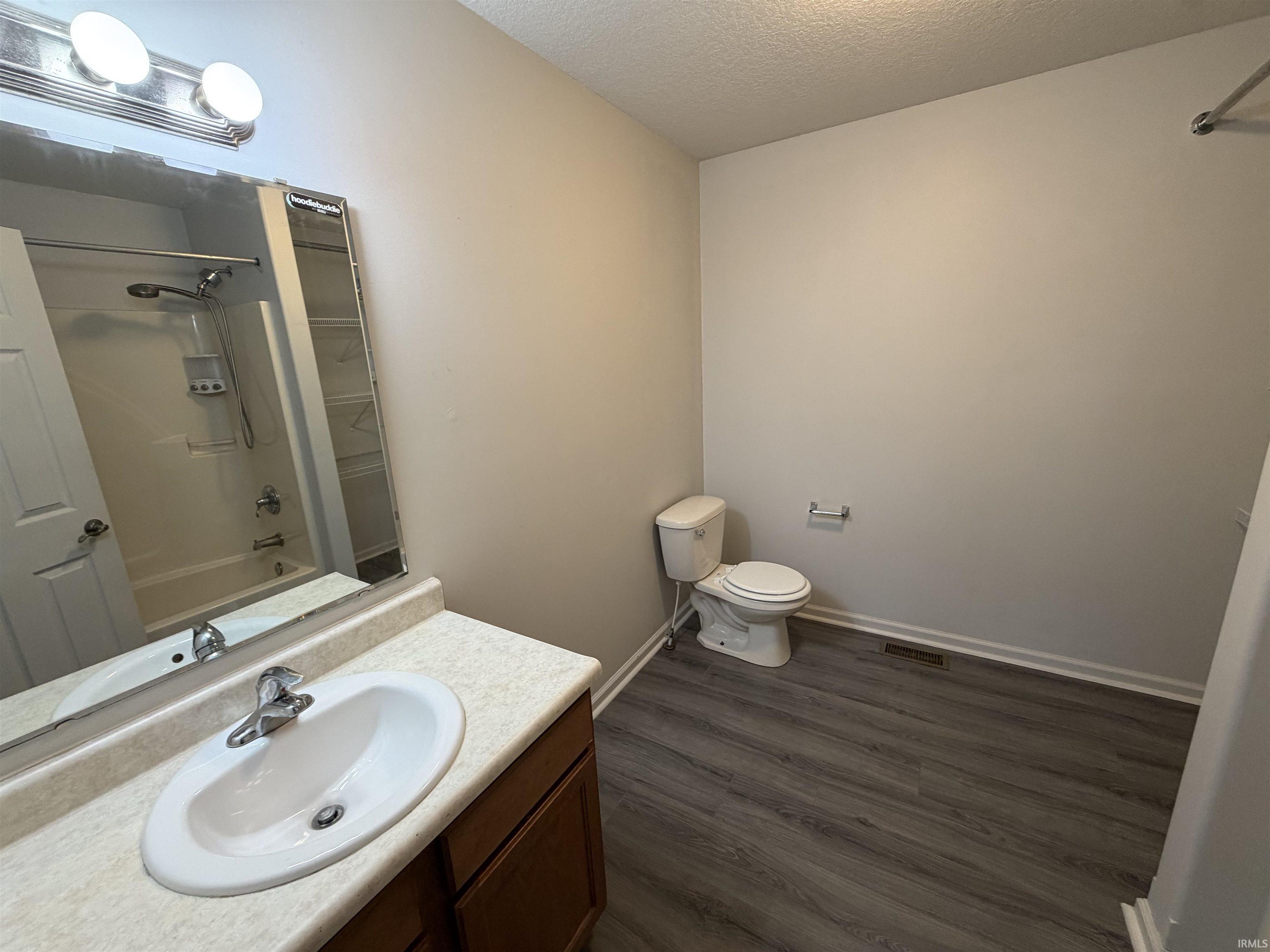 12228 Shearwater Run Fort Wayne, IN 46845 - Photo 21 of 35