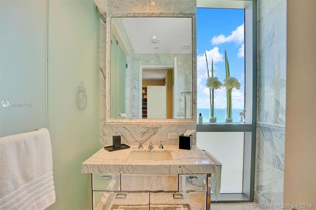 $3,400,000 | 17475 Collins Avenue, Unit 2001, Sunny Isles Beach, FL 33160