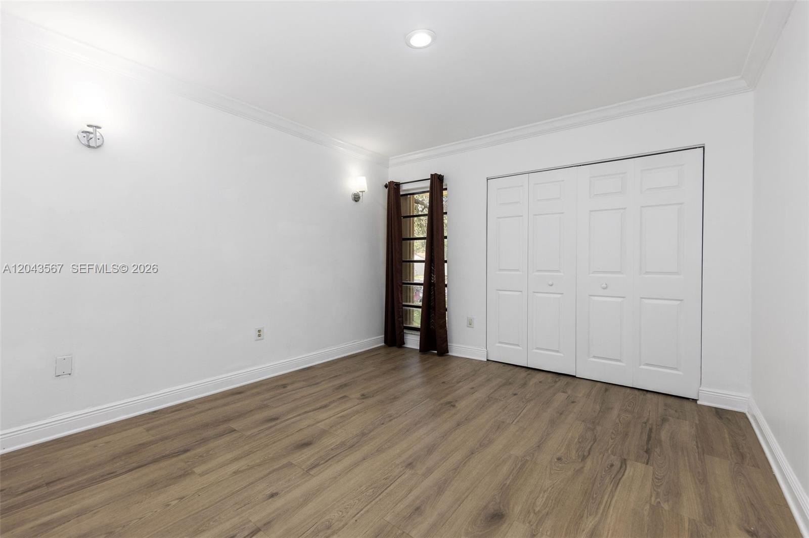 11527 Southwest 90th Street Miami, FL 33176 - Photo 10 of 26