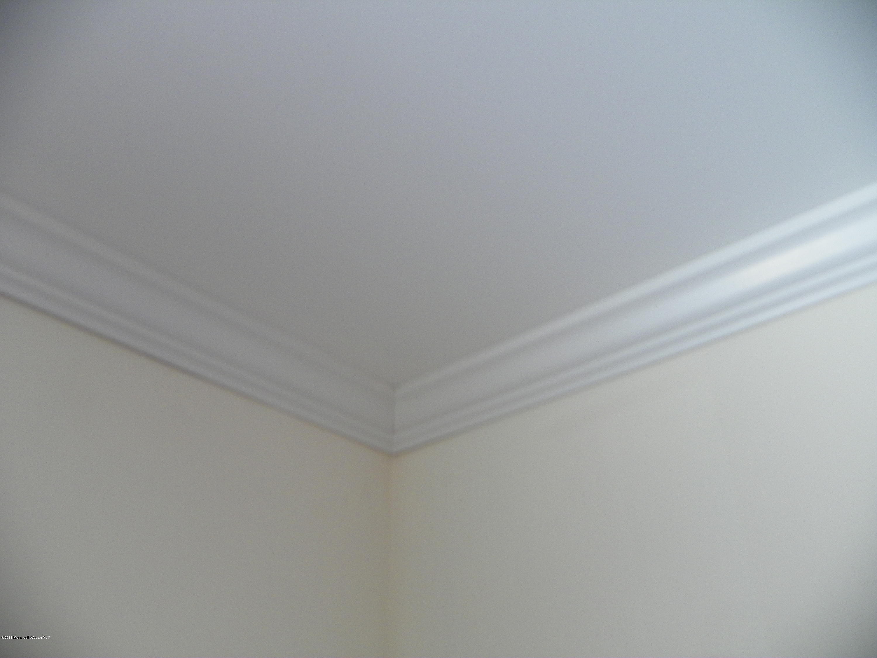 6 Manor Drive Red Bank, NJ 07701 - Photo 10 of 13