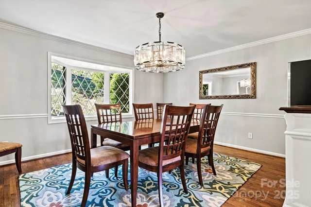 $1,350,000 | 476 44th Ave Drive Northwest, Hickory, NC 28601