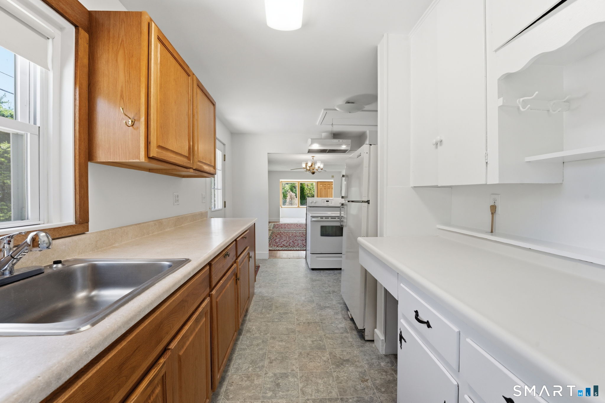 276 Shore Road Old Lyme, CT 06371 - Photo 15 of 38