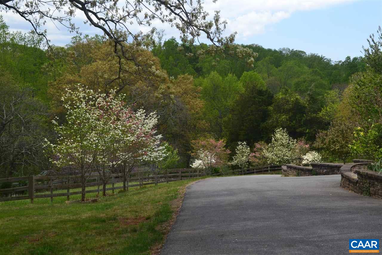 4460 Ivy Road Charlottesville, VA 22903 - Photo 26 of 26 Gallery Image 26