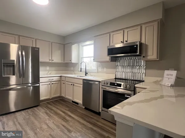 $574,500 | 11665 Flag Rock Drive, Remington, VA 22734