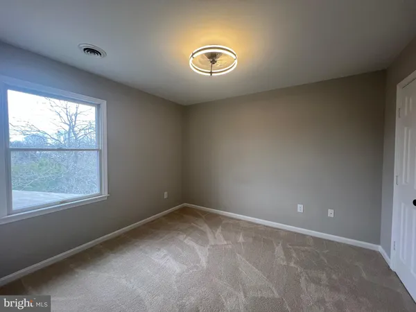 $574,500 | 11665 Flag Rock Drive, Remington, VA 22734