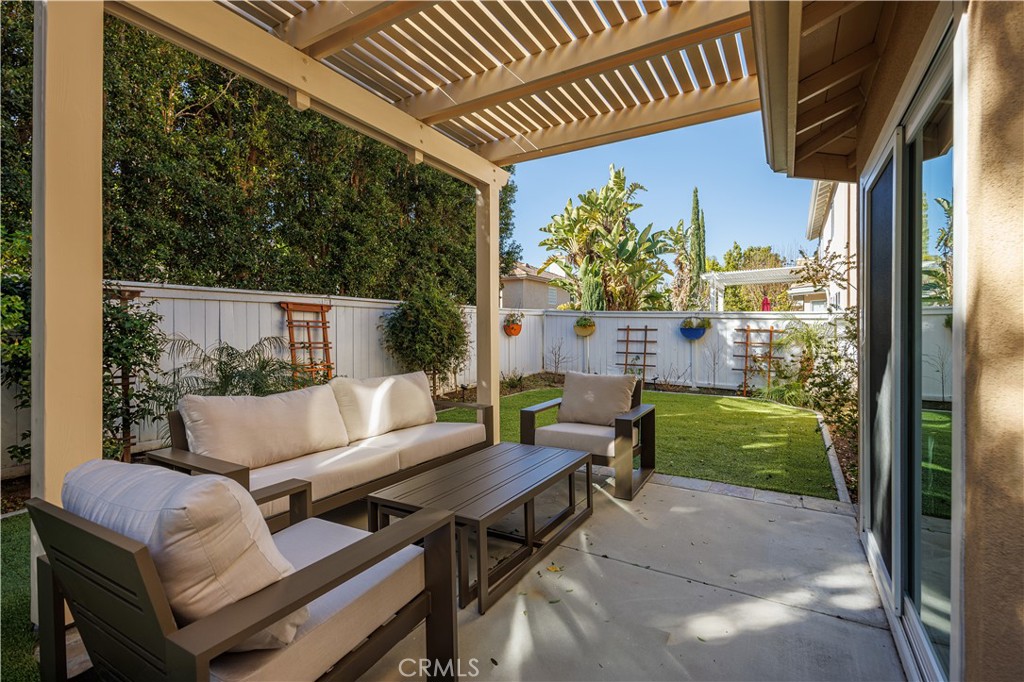 14 Sorenson Irvine, CA 92602 - Photo 25 of 29 a view of sitting area in balcony