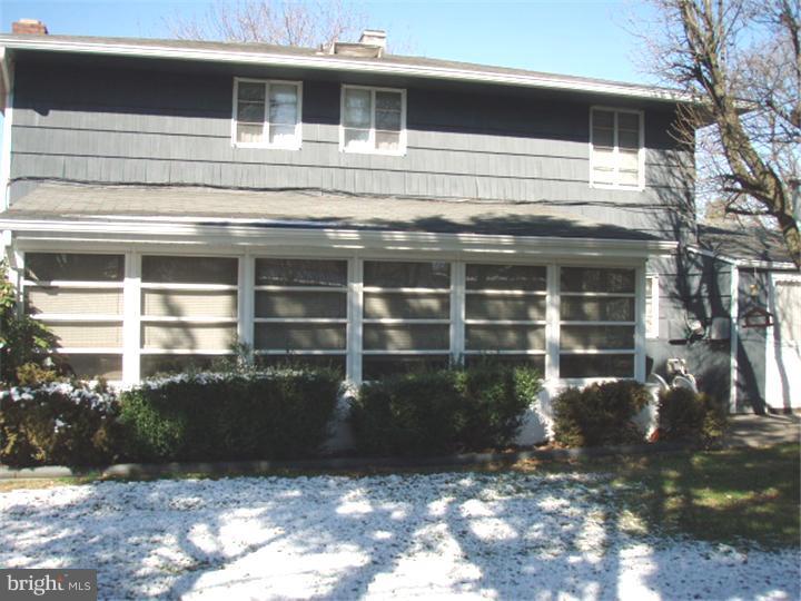 68 Terrace Road Levittown, PA 19056 - Photo 3 of 18 Exterior Back