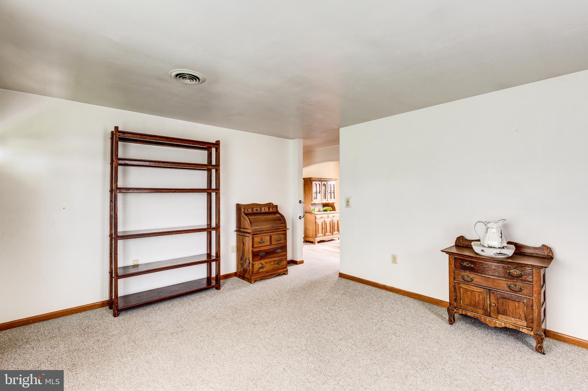 3601 Harney Road Taneytown, MD 21787 - Photo 6 of 37