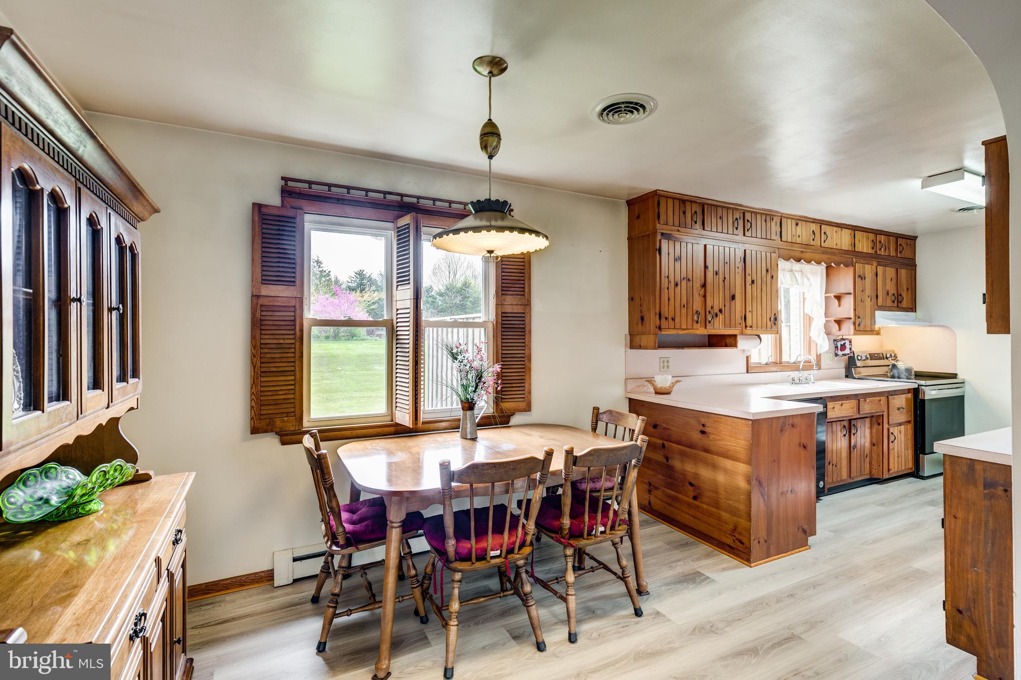 3601 Harney Road Taneytown, MD 21787 - Photo 7 of 37