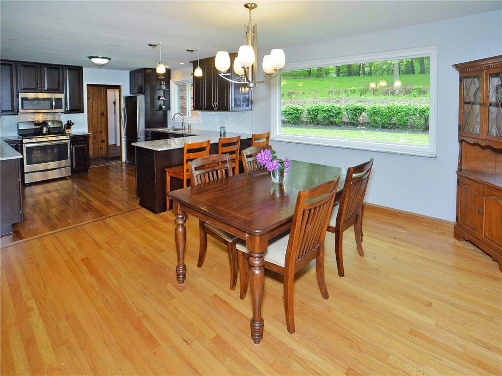 948 Jefferson Heights Road Pittsburgh, PA 15235 - Photo 2 of 23 Gallery Image 2