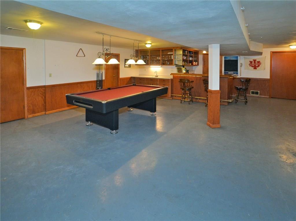 948 Jefferson Heights Road Pittsburgh, PA 15235 - Photo 19 of 23 Gallery Image 19