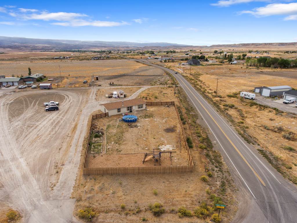 301 Desert Vista Road Whitewater, CO 81527 - Photo 4 of 38 Gallery Image 4