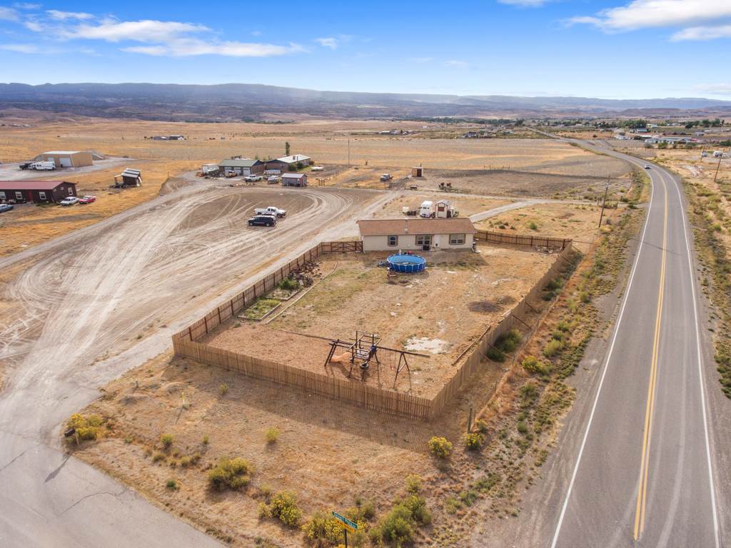 301 Desert Vista Road Whitewater, CO 81527 - Photo 5 of 38 Gallery Image 5