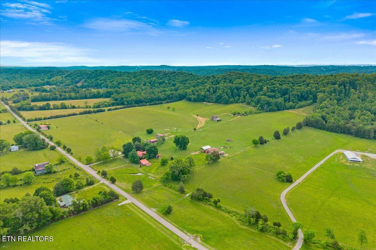 1245 Paint Rock Valley Road Philadelphia, TN 37846 - Photo 5 of 60 09-1245 Rock Valley Rd-62