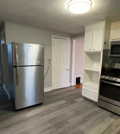 $3,200 | 8 Woodman Street, Unit 2, Lynn, MA 01905
