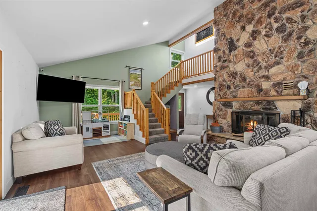 $374,900 | 17135 Country Club Road, Lakewood, WI 54138