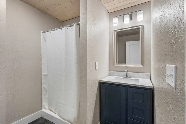 $374,900 | 17135 Country Club Road, Lakewood, WI 54138