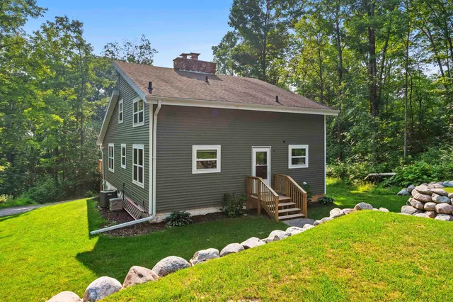 $374,900 | 17135 Country Club Road, Lakewood, WI 54138