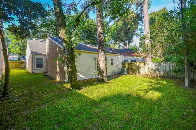 $2,000 | 13214 Ravensway Drive, Cypress, TX 77429