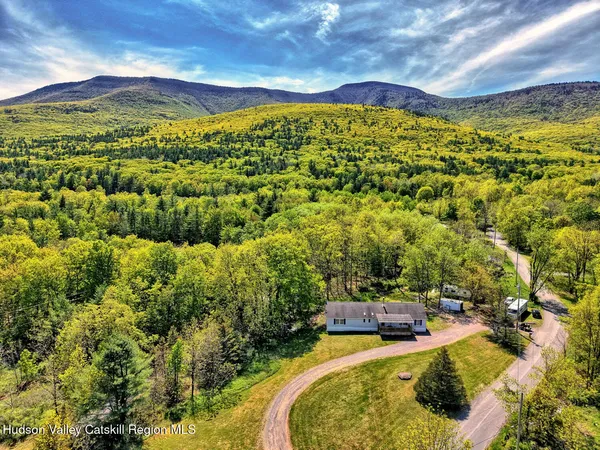 $260,000 | 141 Jones Road, Round Top, NY 12473