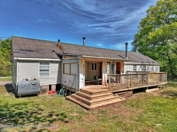 $260,000 | 141 Jones Road, Round Top, NY 12473