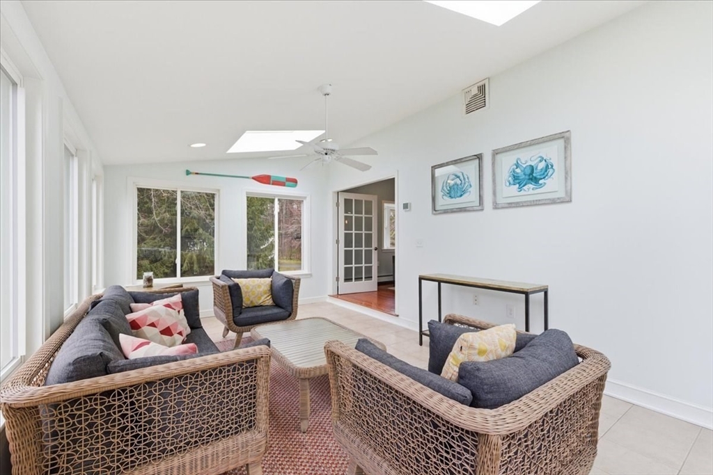 32 Snyder Road Medfield, MA 02052 - Photo 14 of 42