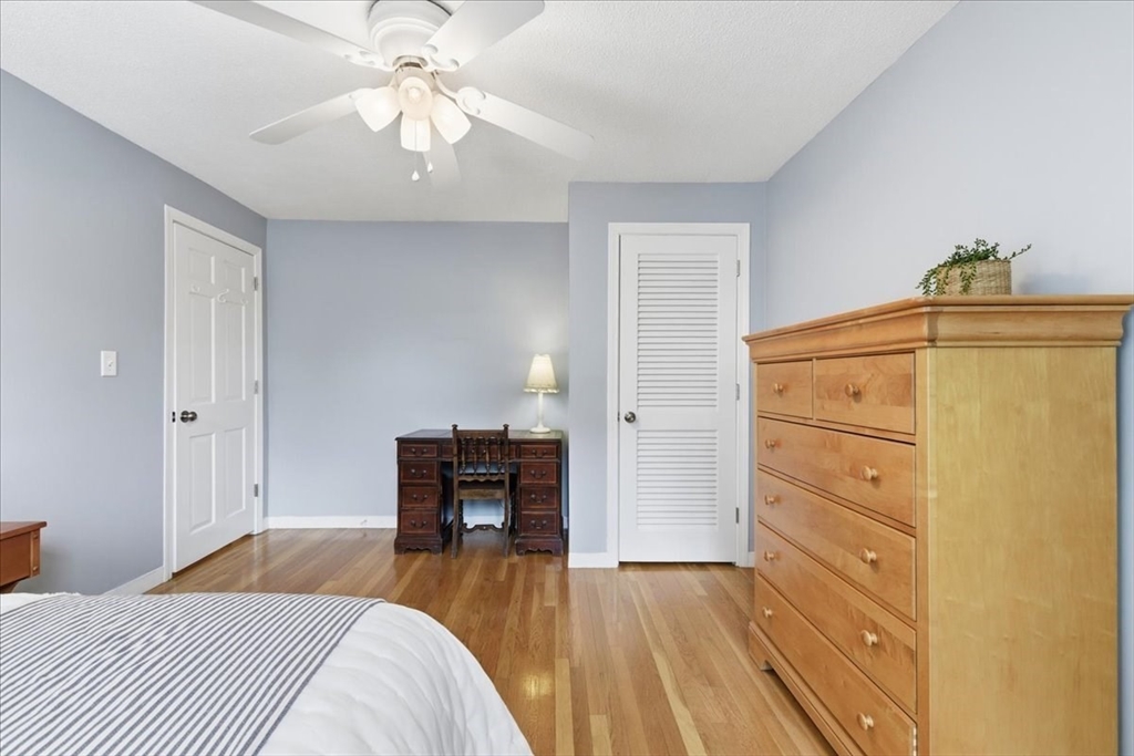 32 Snyder Road Medfield, MA 02052 - Photo 25 of 42