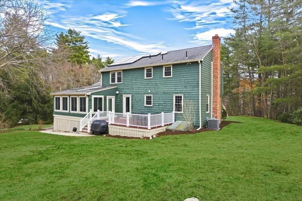 32 Snyder Road Medfield, MA 02052 - Photo 36 of 42